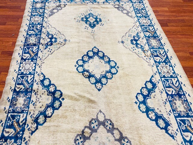 Antique Turkish Ushak rug-2287 gallery