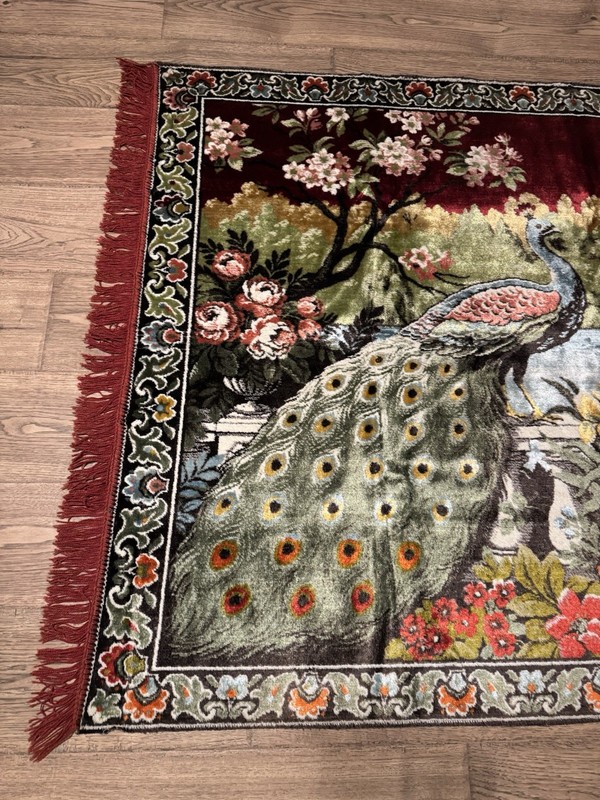 Vintage Velvet Pictorial Peacock Rug 48x75in Amazing Condition! gallery