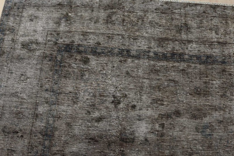 Vintage Anatolia 10′ x 12’8” Gray Distressed Wool Hand-Knotted Oriental Rug gallery