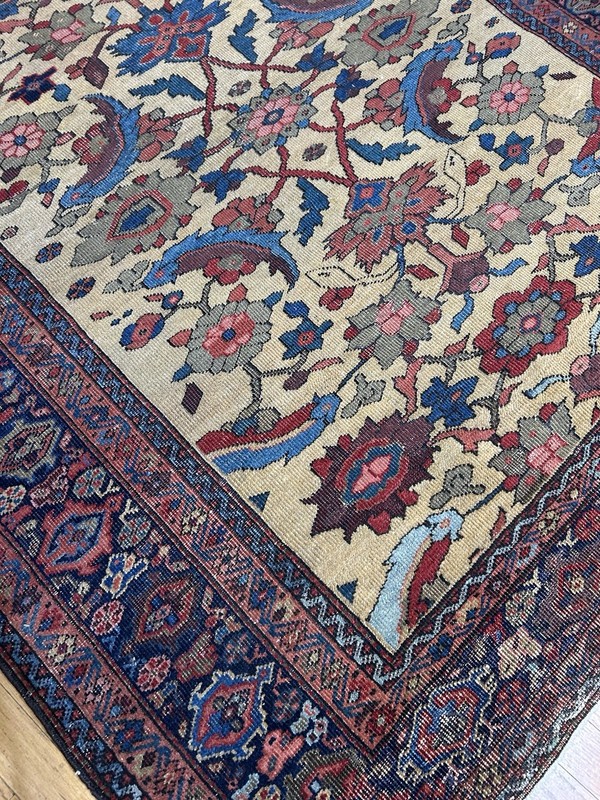 Museum Grade Antique Zigler Mahal (5' X 5') Exceptionally Rare Piece C.1900 gallery