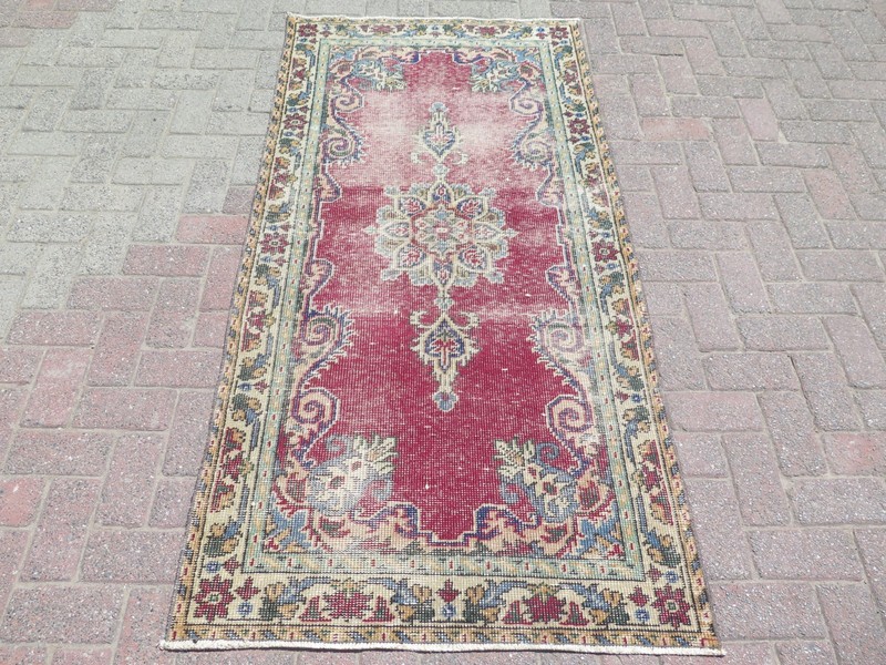 Burgundy Color Floral Medallion Distressed Carpet, Handwoven Vintage Rug 37"x74" gallery