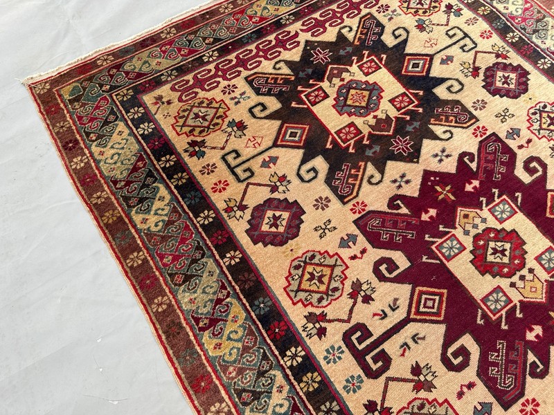 COLLECTORS' ITEM Stunning Natural Vegetable Dye Super Fine Quality Kazak Rug gallery