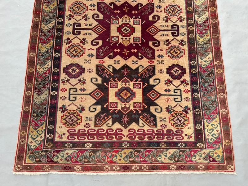 COLLECTORS' ITEM Stunning Natural Vegetable Dye Super Fine Quality Kazak Rug gallery