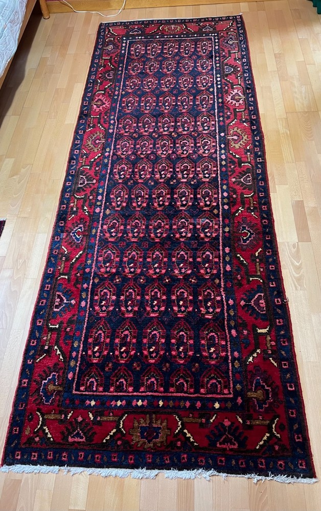Vintage Oriental Carpet/Runner 100%Wool 10'4" x 3'9" Hand Knotted Vibrant Colors
