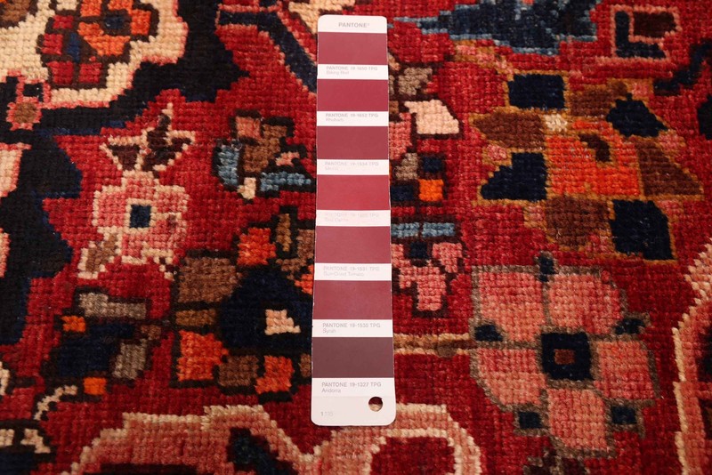 Traditional Vintage Hand-Knotted Area Rug 4'11" x 8'4" Oriental Wool Carpet gallery