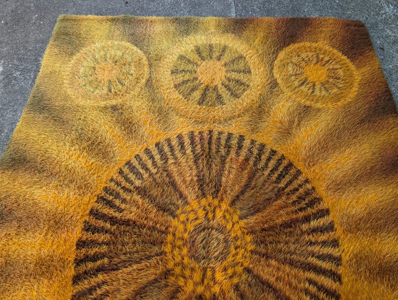 Space Age Design 60s 70s Shag Rug Carpet, Mid Century Op Art, 200 x 290 gallery