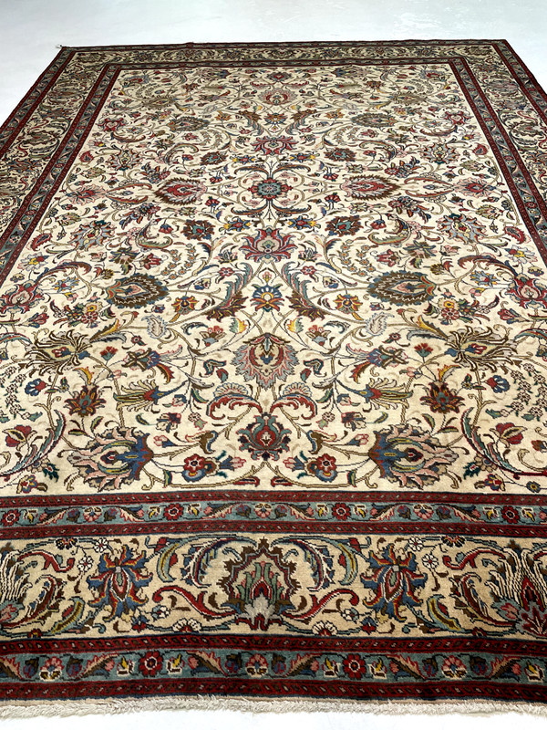 Antique Oriental Hand-Knotted Wool Area Rug Ivory/Red/Blue/Green 9'6" x 12'7" gallery