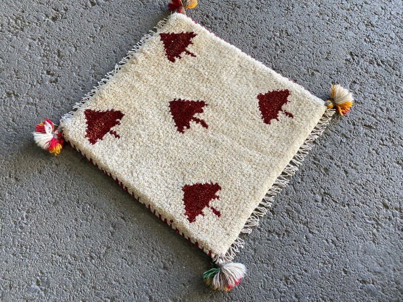 BEAUTIFUL TURKISH RUG, HAND MADE CAUCASIAN SQUARE TREE WOOL CARPET (1FT X 1FT) gallery