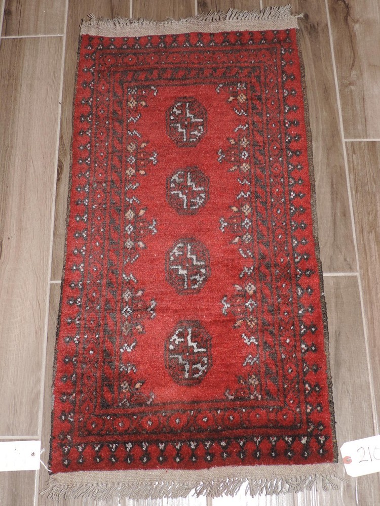3x2ft. Handmade Bokharra Wool Rug