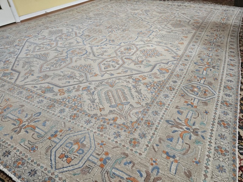 9.5 x 13.1 ANTIQUE QUALITY USHAK CAUCASIAN VINTAGE SERAPI HERIZ KAZAK gallery