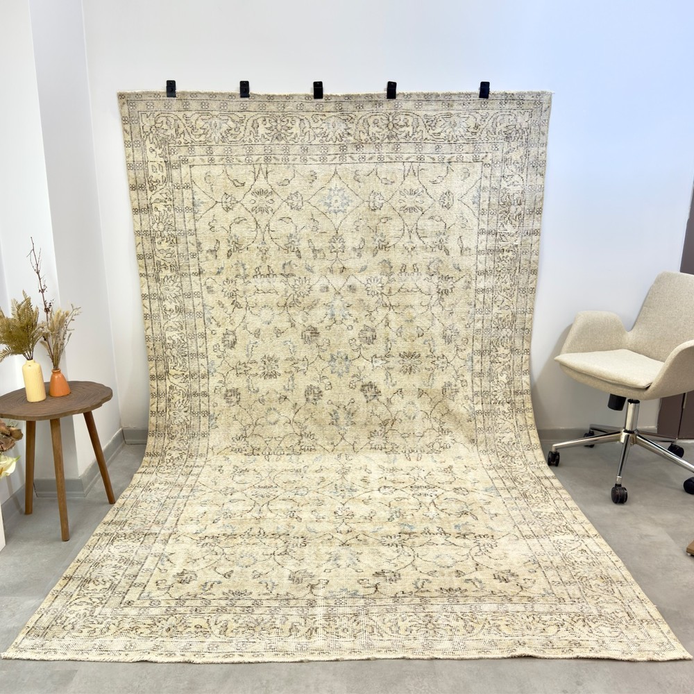 6x10 Vintage Turkish Rug, Beige Floral Rug, Handwoven Wool Carpet, Area Carpet