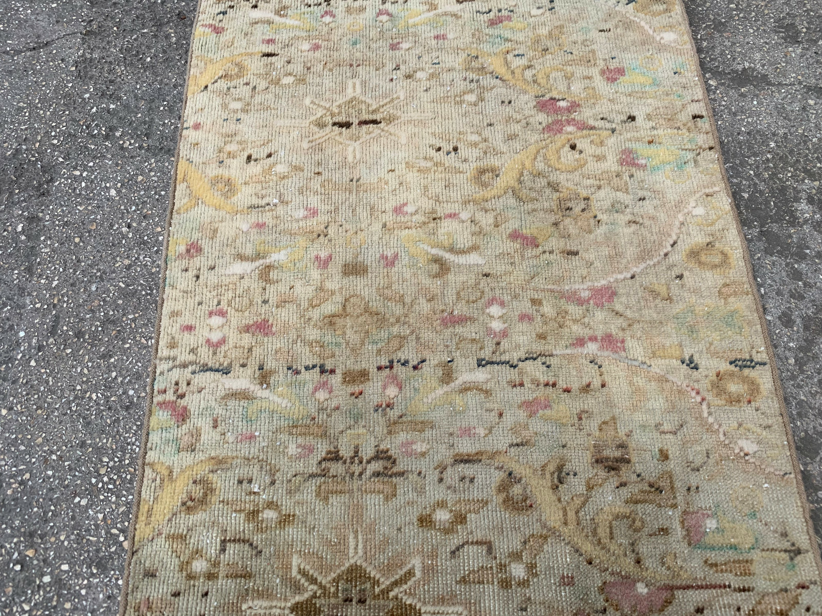 1'8'' x 2'5'' Vintage Natural Rug Village Rug Handmade Rug.SKU:V403 gallery