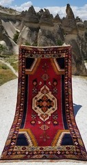 Beautiful Vintage 1950-1960s Wool Pile Natural Dye Tribal Rug 3’8”x 8’1”