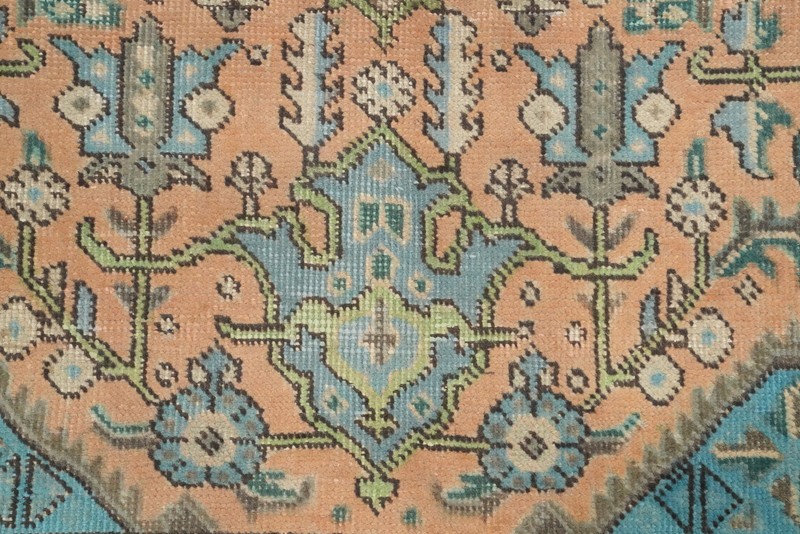 Artfully Crafted Traditional Rug 6x9 ft Handmade with Detailed Design Elements gallery