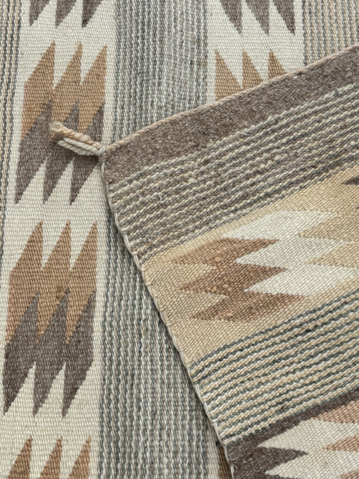 Vintage Navajo Rug Serrated Diamond Wool Weaving 37.5" x 25.25" Southwest Decor gallery