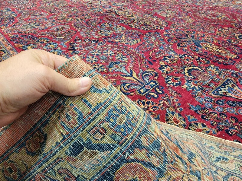 ANTIQUE handwoven authentic Sarouk rug size 9'10" X13ft red Circa 1920s gallery