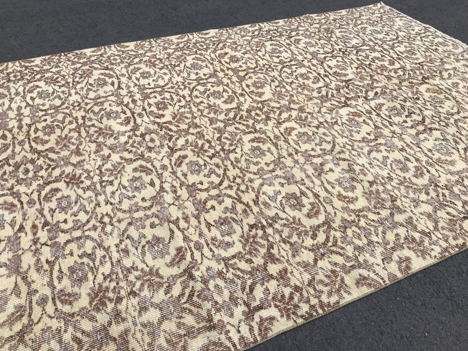 5.8x8.9 Large Vintage Beige Turkish Oushak Wool Rug gallery