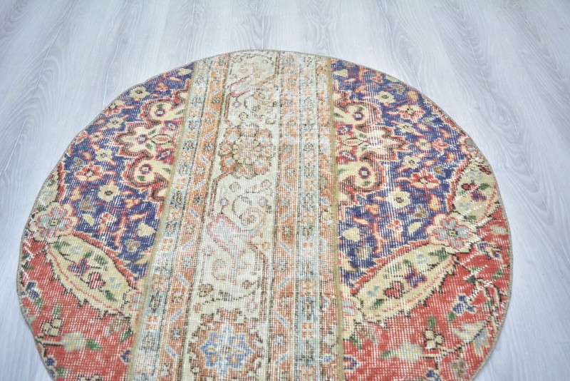 Vintage Handmade Red Door Mat, 3.1 ft Round Entry Mat, Red Turkish Round Rug, gallery