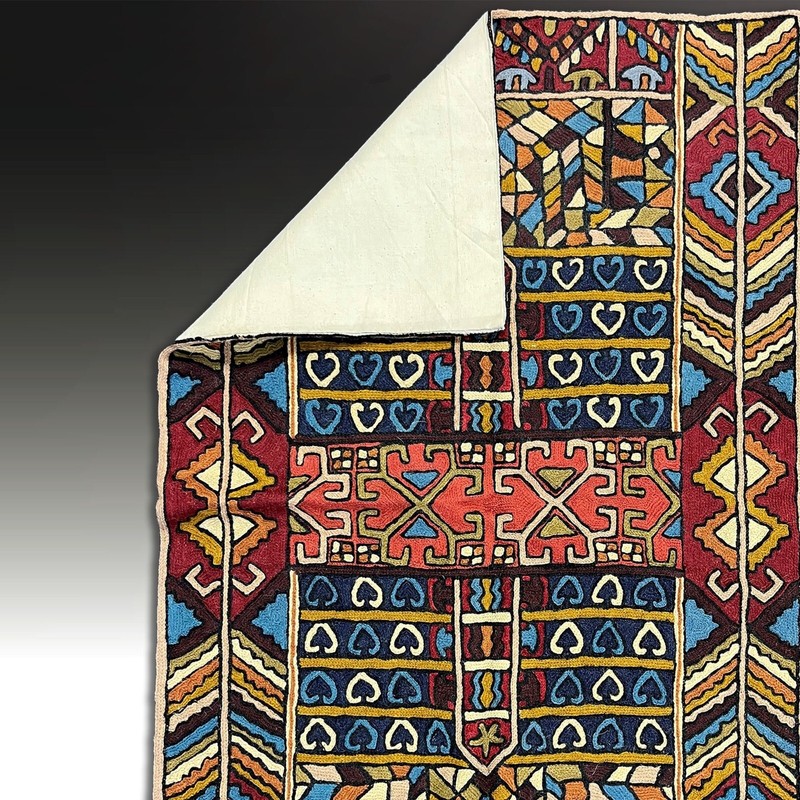 Kashmiri hand stitched wool chain rug, 92cm x 60cm . Beautiful colours. Perfect gallery