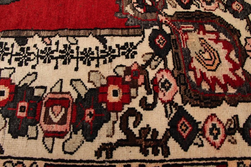 Vintage 6'10" x 9'8" Traditional Hand Knotted Vegetable Dye Wool Area Rug gallery
