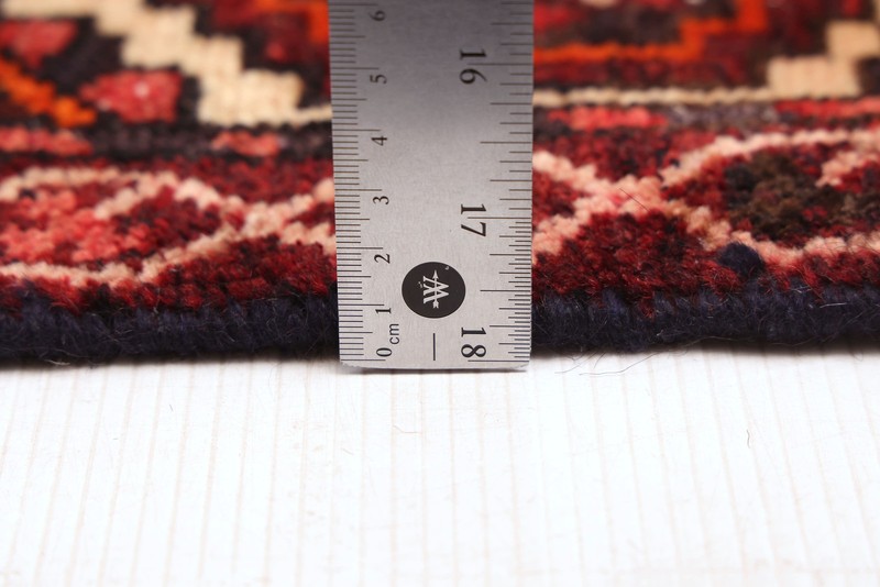 Vintage 5'4" x 8'11" Traditional Hand Knotted Vegetable Dye Wool Area Rug gallery