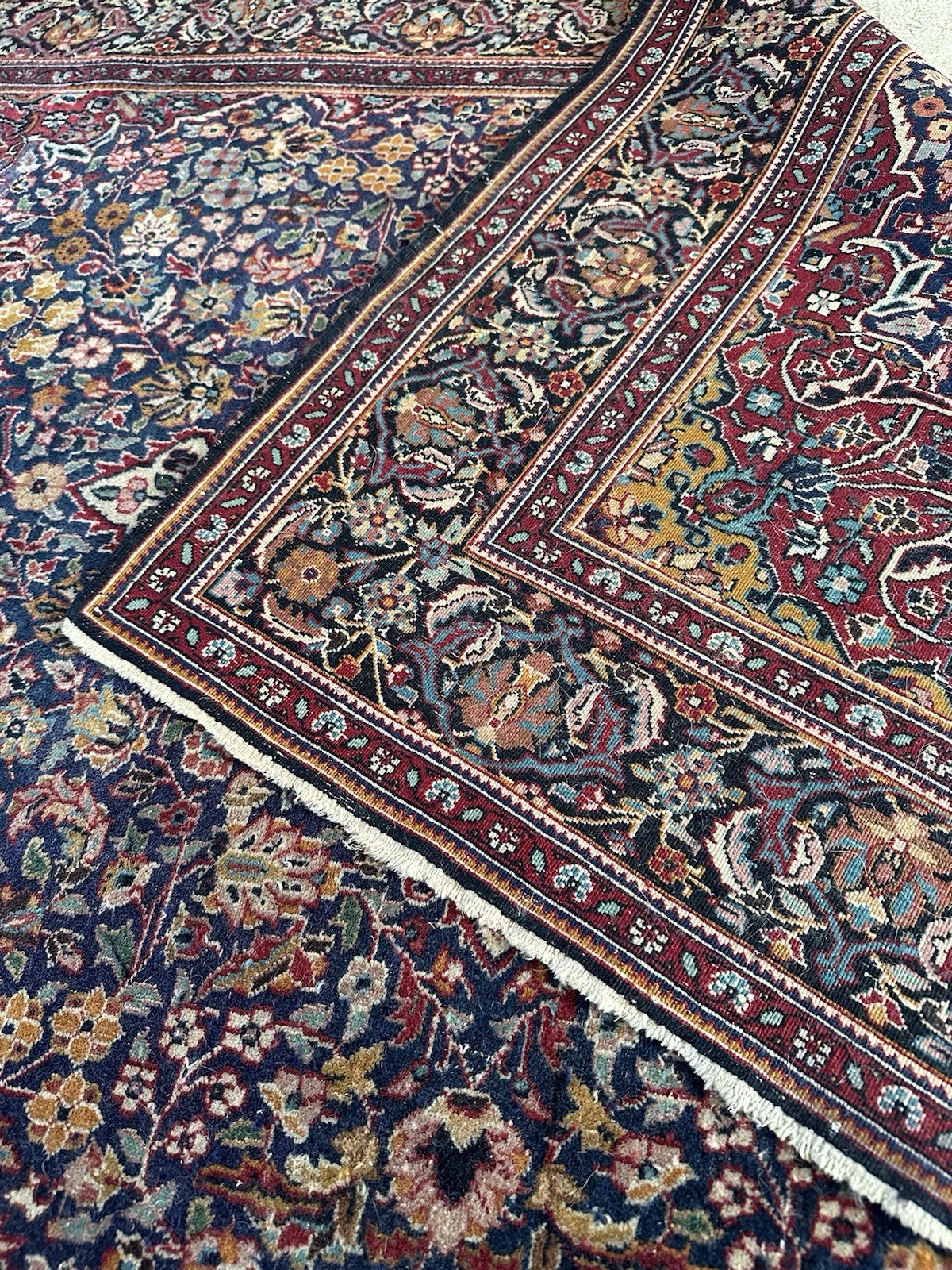 Vintage Keshan Floral Rug Hand Knotted Wool 180 x 124 cm Navy Red gallery