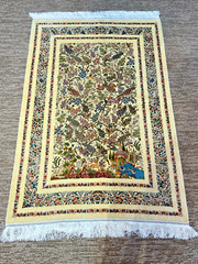 Silk Rug 3 x 5 Feet Floral Bordered High Quality 91 x 152