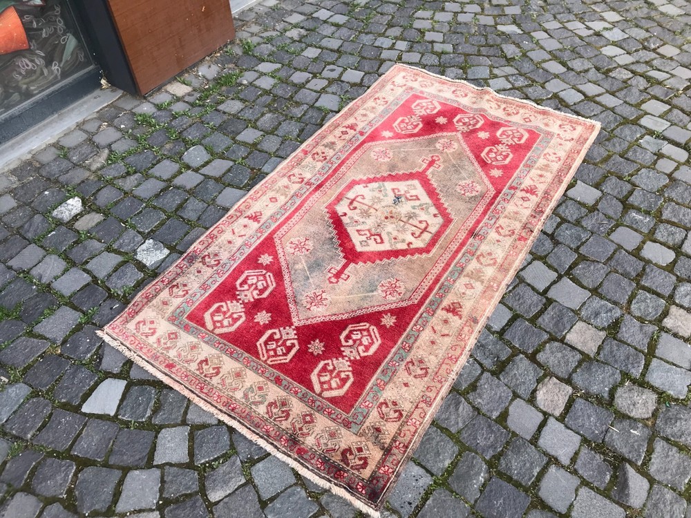 Turkish Antique rug Bohemian Area rug Oushak rug Vintage Rug Handmade Wool rug