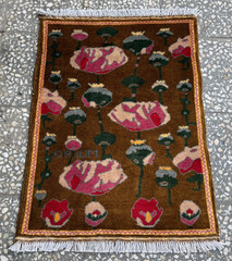 Hand Knotted Afghan Wool Rug 2×3 Pictorial Poppy Motif Area Carpet