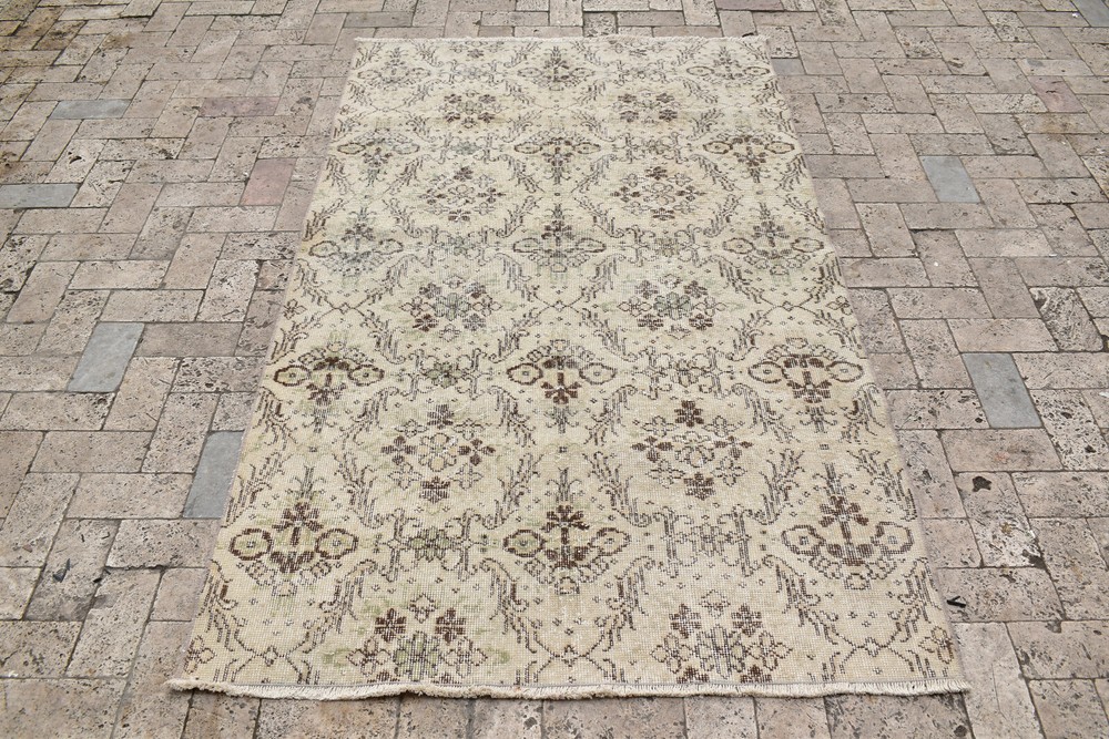 Turkish Rug 45''x79'' Vintage Light Color Floral Oushak Carpet 115x202cm 3x6