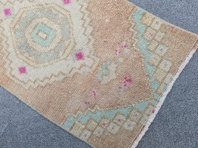 Small Vintage Turkish Oushak Rug 1.2x2.1 Hand Knotted Wool Peach Pink Green gallery