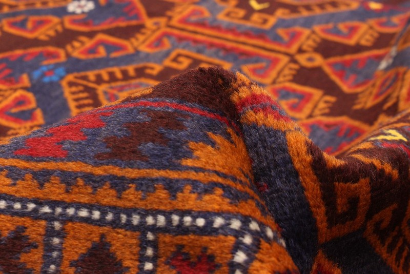 Vintage 3'10" x 6'9" Traditional Hand Knotted Vegetable Dye Wool Area Rug gallery