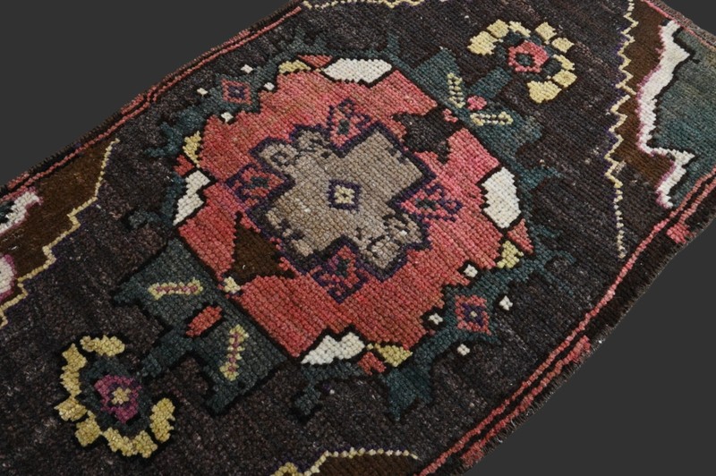 BROWN Turkish Oushak Rug 1x3 Vintage Handmade Anatolian Small Doormat Kilim gallery