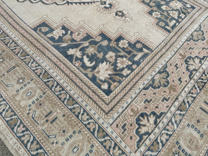 5 x 10 ft Beige Turkish Taspinar 1970s Vintage Hand Knotted Wool Turkish Rug gallery