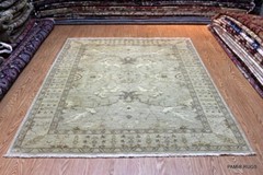 _HAND-MADE_RUG_DECORATIVE DESIGNER RUG AUTHENTIC RUG. SILVER 6′ X 8′ rug