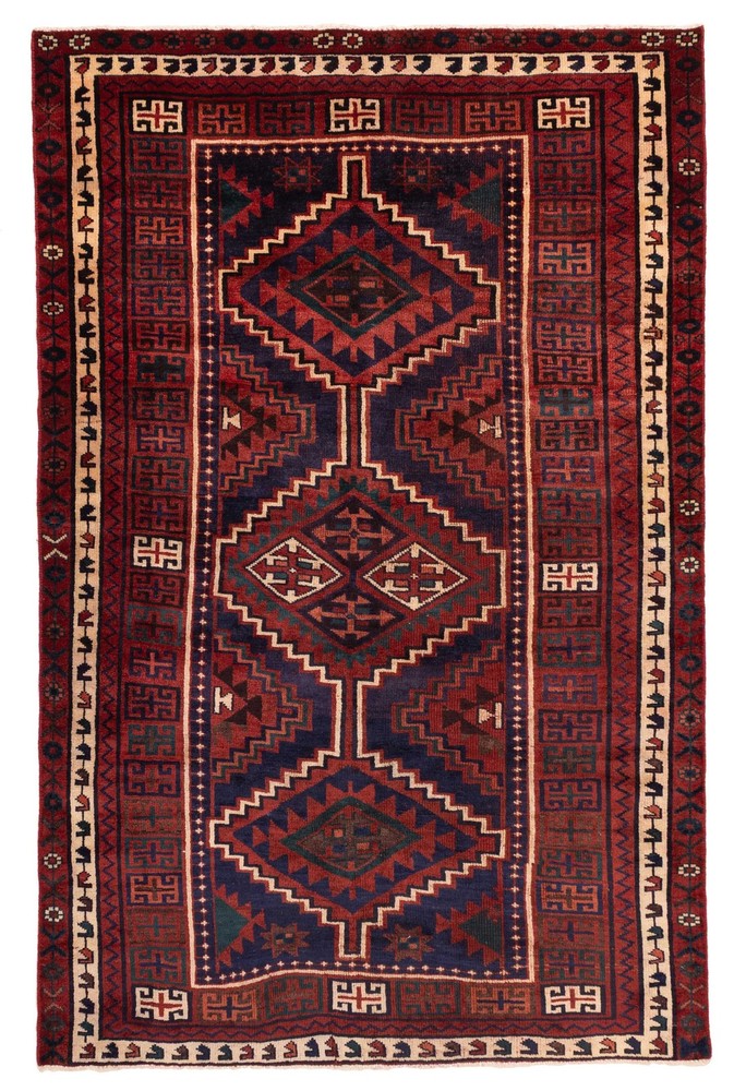 Vintage 5'5" x 8'4" Traditional Hand Knotted Vegetable Dye Wool Area Rug