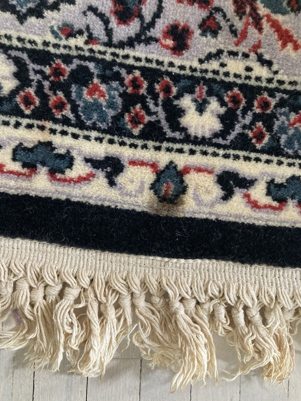 Pretty Large Wool Area Rug Carpet with Floral Medallion Pattern gallery