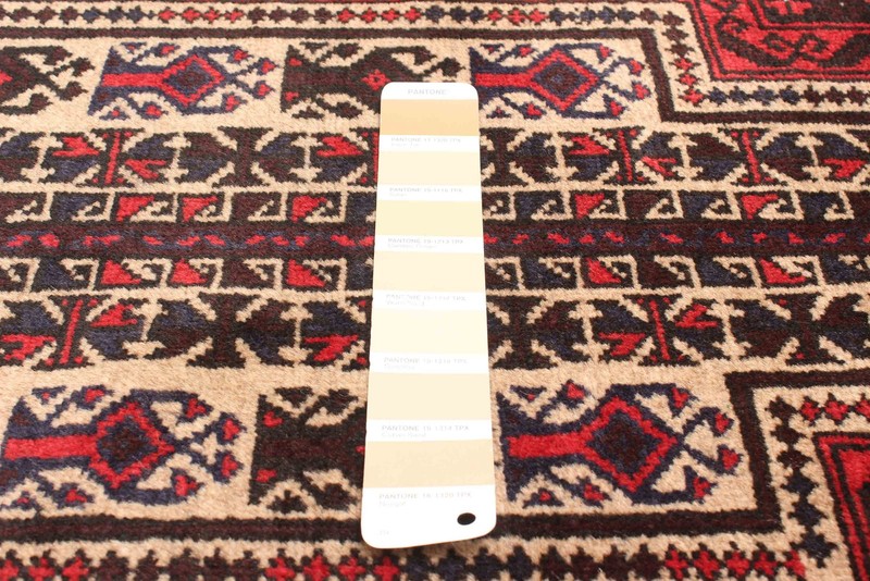Vintage 2'10" x 4'6" Traditional Hand Knotted Vegetable Dye Wool Area Rug gallery