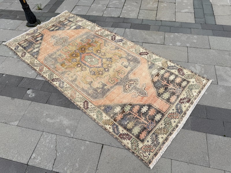 Vintage Oushak Rug 4x8.5 ft Hand-Knotted Turkish Wool Area Rug Boho gallery