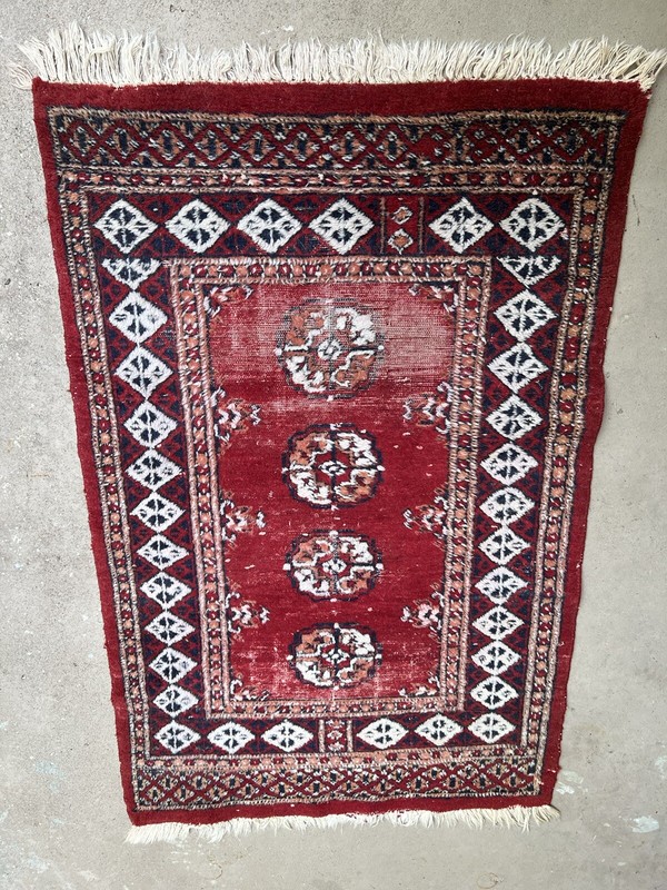 Antique Oriental Hand knotted Rug 4’3” X 2’7” Lovely gallery