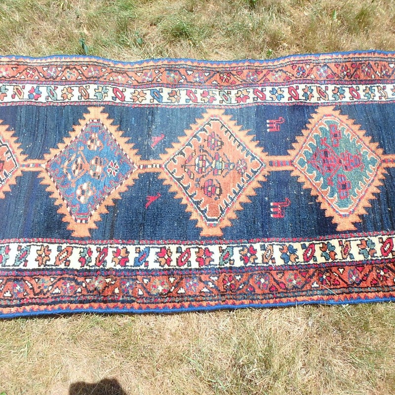 Oriental Runner Carpet Rug; 11' by 33"; Medallions; Hand Knotted gallery