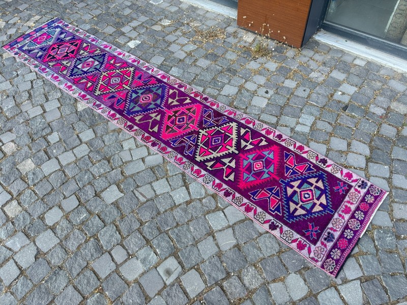 Carpet, Turkish rug, Vintage rug, Handmade rug, Runner, Wool | 2,0 x 10,9 ft gallery