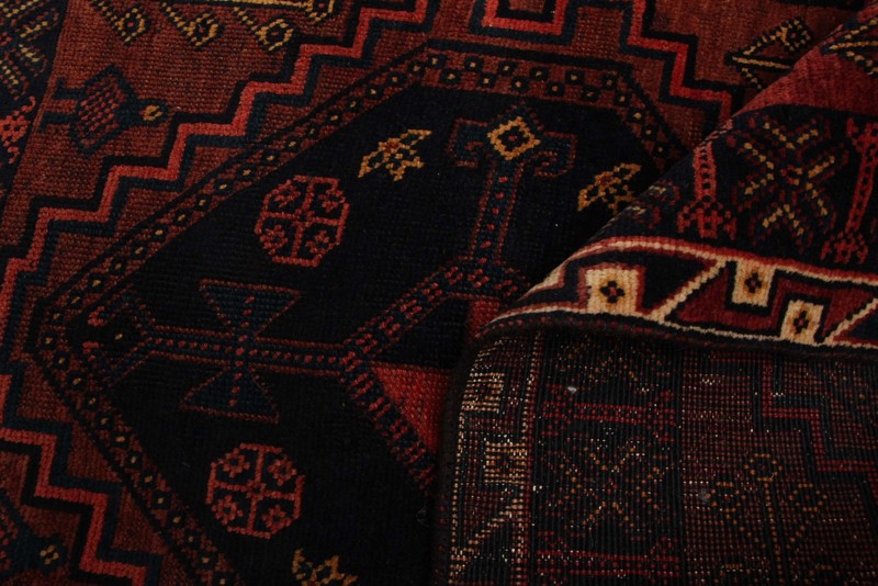 Vintage 2'6" x 4'2" Traditional Hand Knotted Vegetable Dye Wool Area Rug gallery