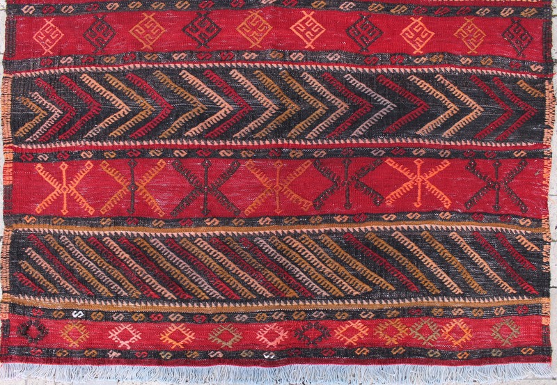 Turkish Kilim Rug 47''x52'' Hand Woven Sivas Cicim Kilim 120x133cm Vintage Rug gallery
