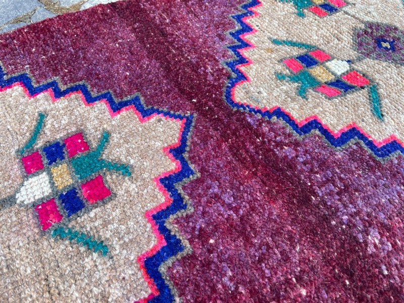 Turkish Vintage Small Rug Handmade Wool Bohemian Bath Mat Rug 1,6 x 3,3 ft gallery