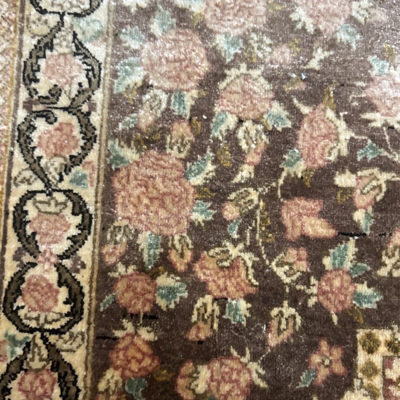 Indian Kashmiri Pure Silk Rug 2x3 , Floral Design, Very Fine 380 KPSI, Flowers gallery