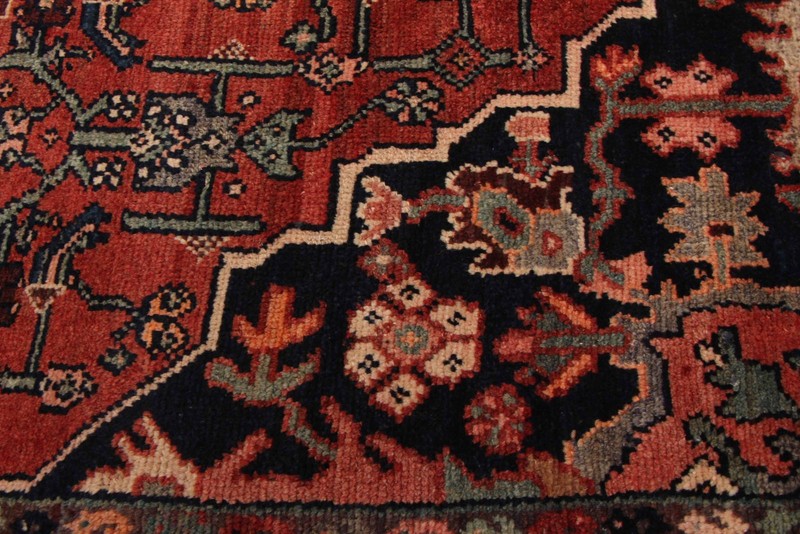Vintage 4'2" x 7'5" Traditional Hand Knotted Vegetable Dye Wool Area Rug gallery