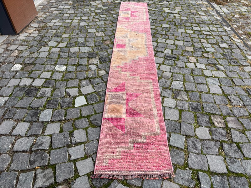 Runner rugs, Runner rug, Handmade, Turkish rug, Vintage, Wool rug | 1,4 x 10,2ft gallery