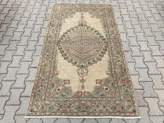 Brown rug, Turkish Wool rug, Vintage rug, Handmade rug, Area rug, 3.9 x 7.2 ft