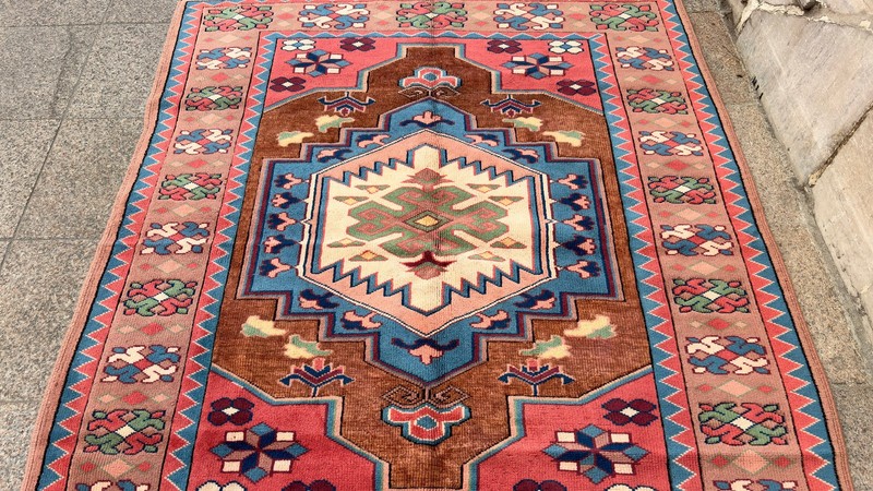 5'2'' X 6'2'' Vintage Carpet Natural Village Rug Handmade Rug.SKU:IM1767 gallery